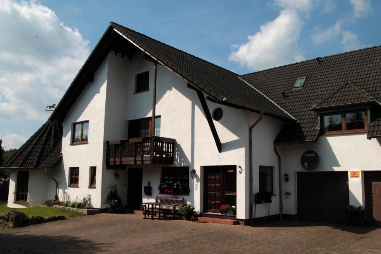 Gaestezimmer Gier Dahlem  Eksteriør bilde